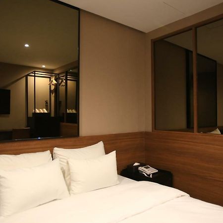 Yeoksam Hotel Star Premier Сеул Екстериор снимка